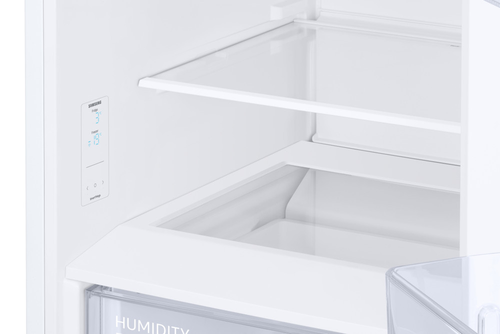 Samsung RB34C600EWW/EF product photo