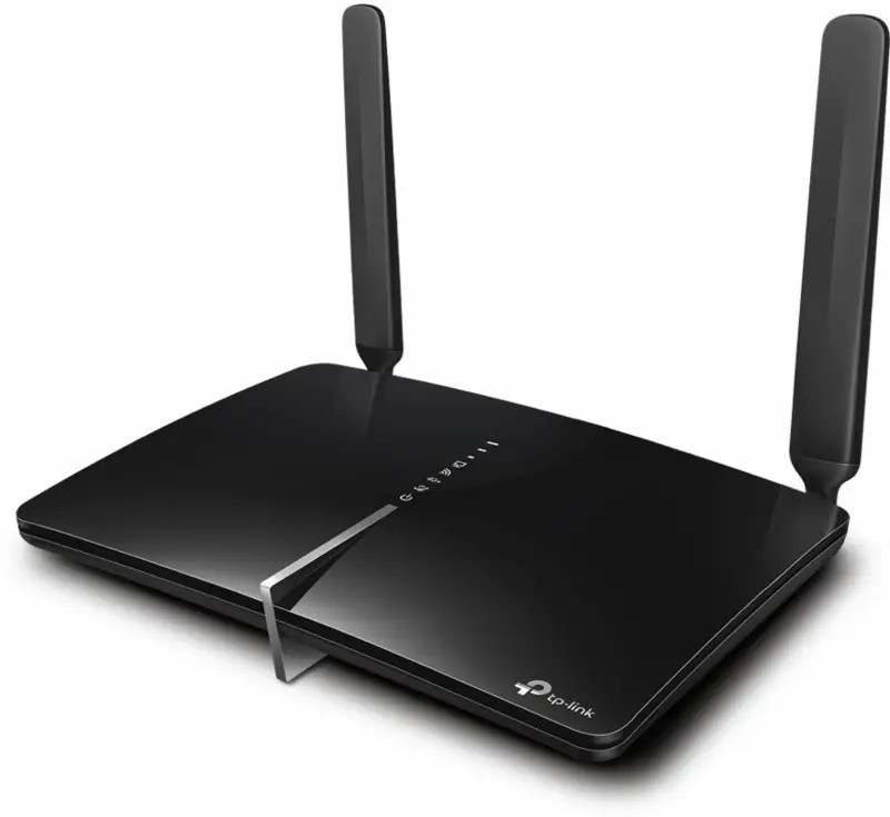 TP-Link Archer MR600 product photo