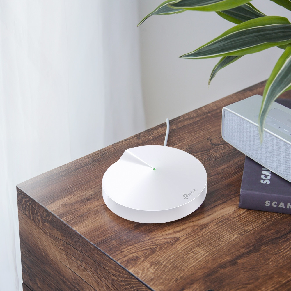 TP-Link Deco M5 product photo